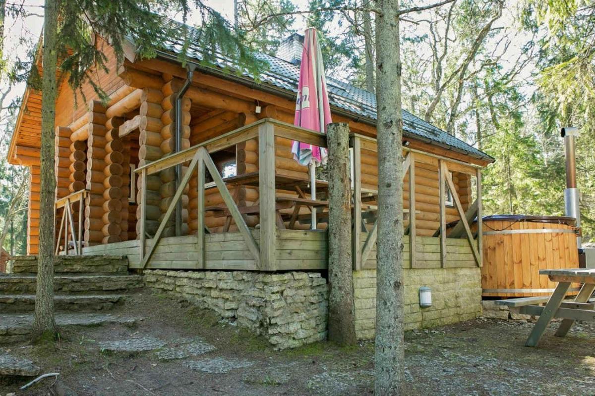 Valkla Puhkekeskuse Saunamaja Kuusalu Buitenkant foto