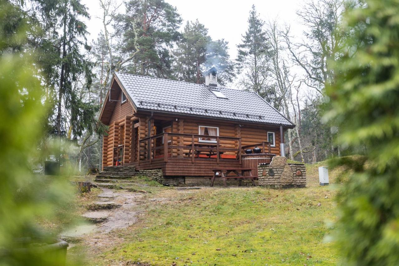 Valkla Puhkekeskuse Saunamaja Kuusalu Buitenkant foto